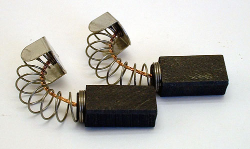 Carbon Brushes - 6540503/13   (Ref 0714)  Previous No. 0778