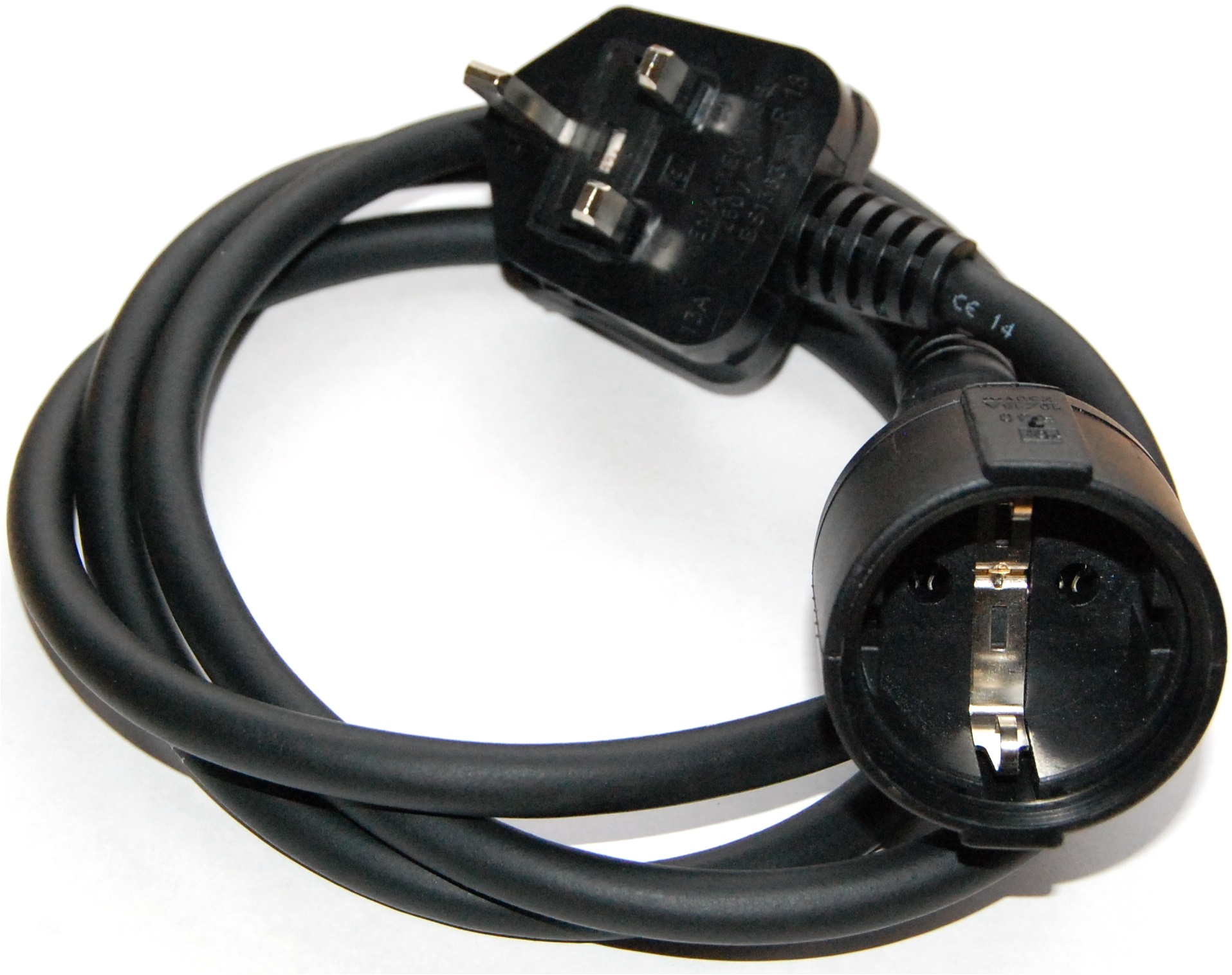 UK Male To Continental Female Plug 1.5m Cable - 75090100