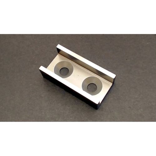 Hitachi 996-405 Connector
