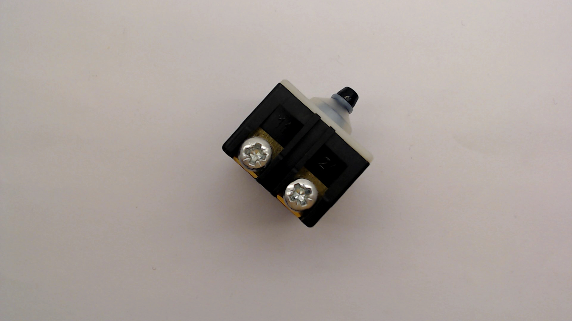 Black & Decker 1004525-42 SWITCH