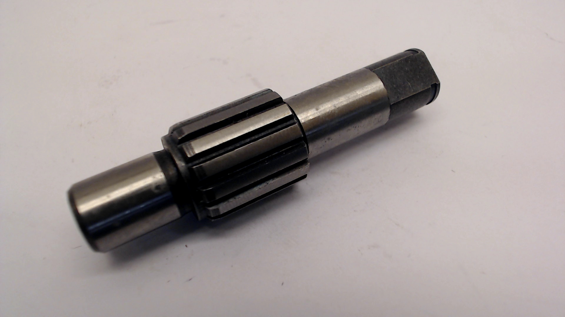 Bosch 1606100039 Shaft