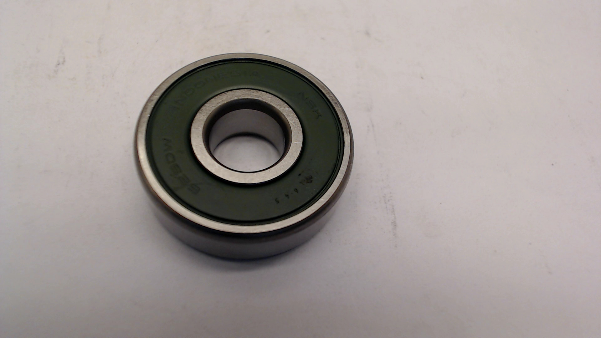 Makita 211092-6 BALL BEARING VC3211M/3612/C/