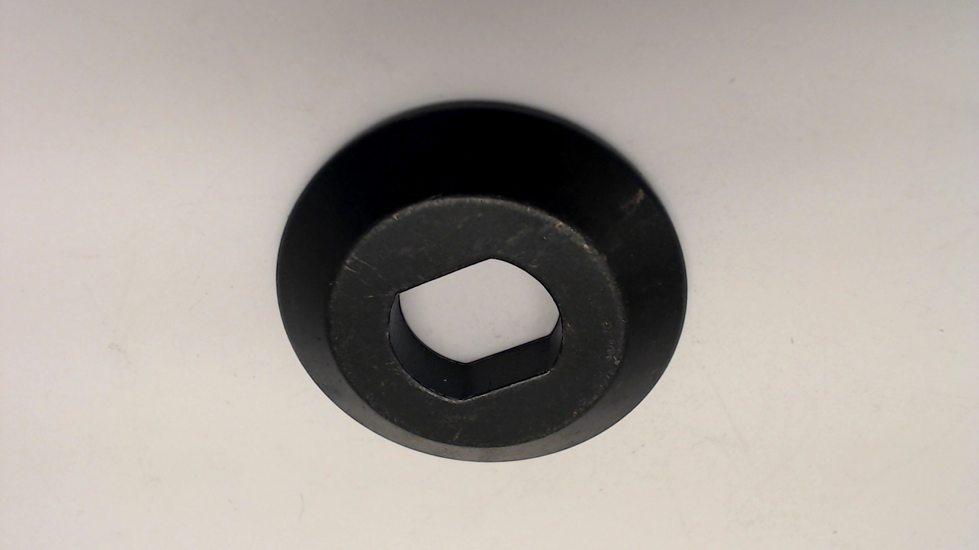 Makita 224275-9 OUTER FLANGE 40 MT582/5704R