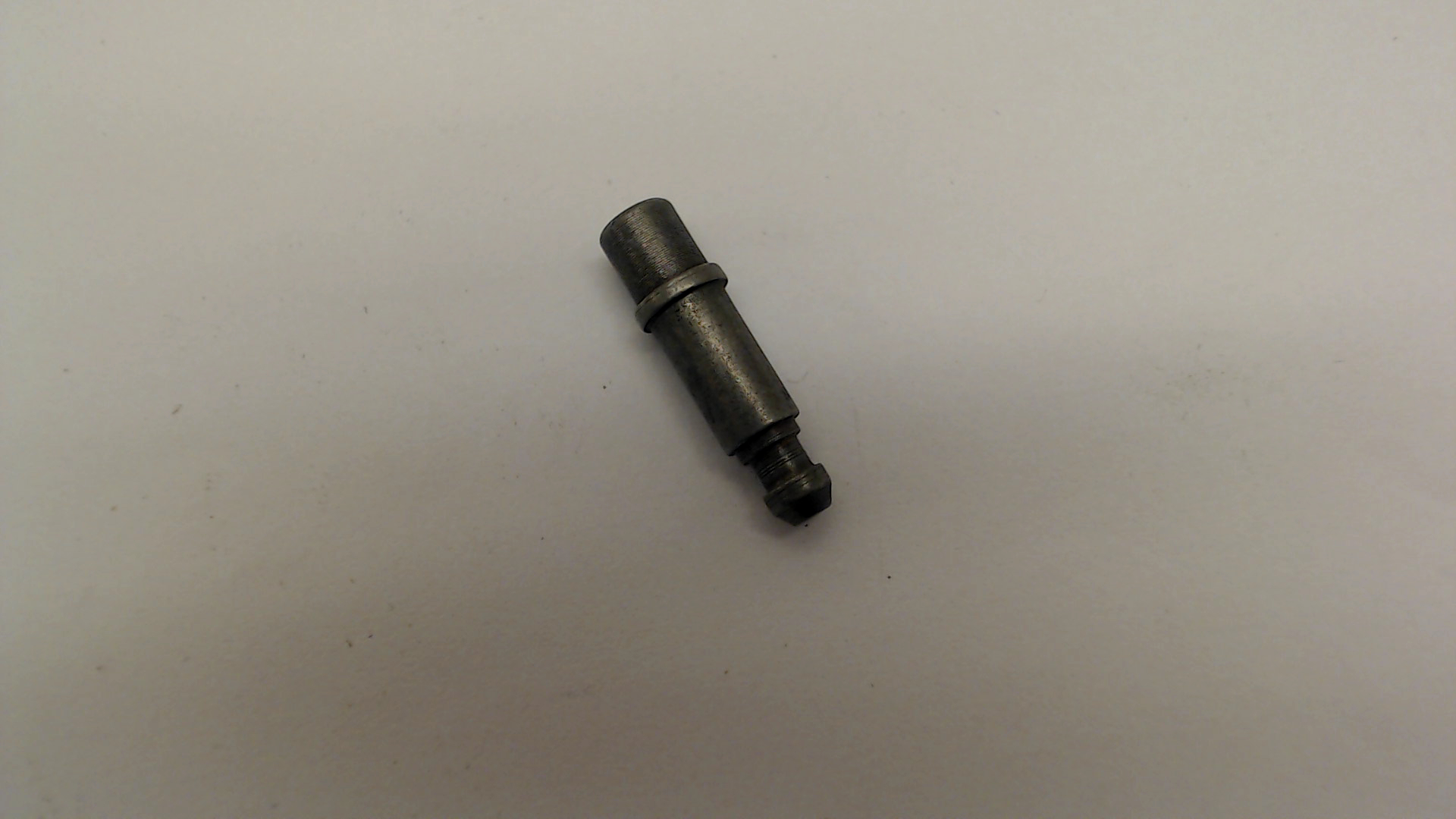 Makita 256496-5 SHOULDER PIN 4