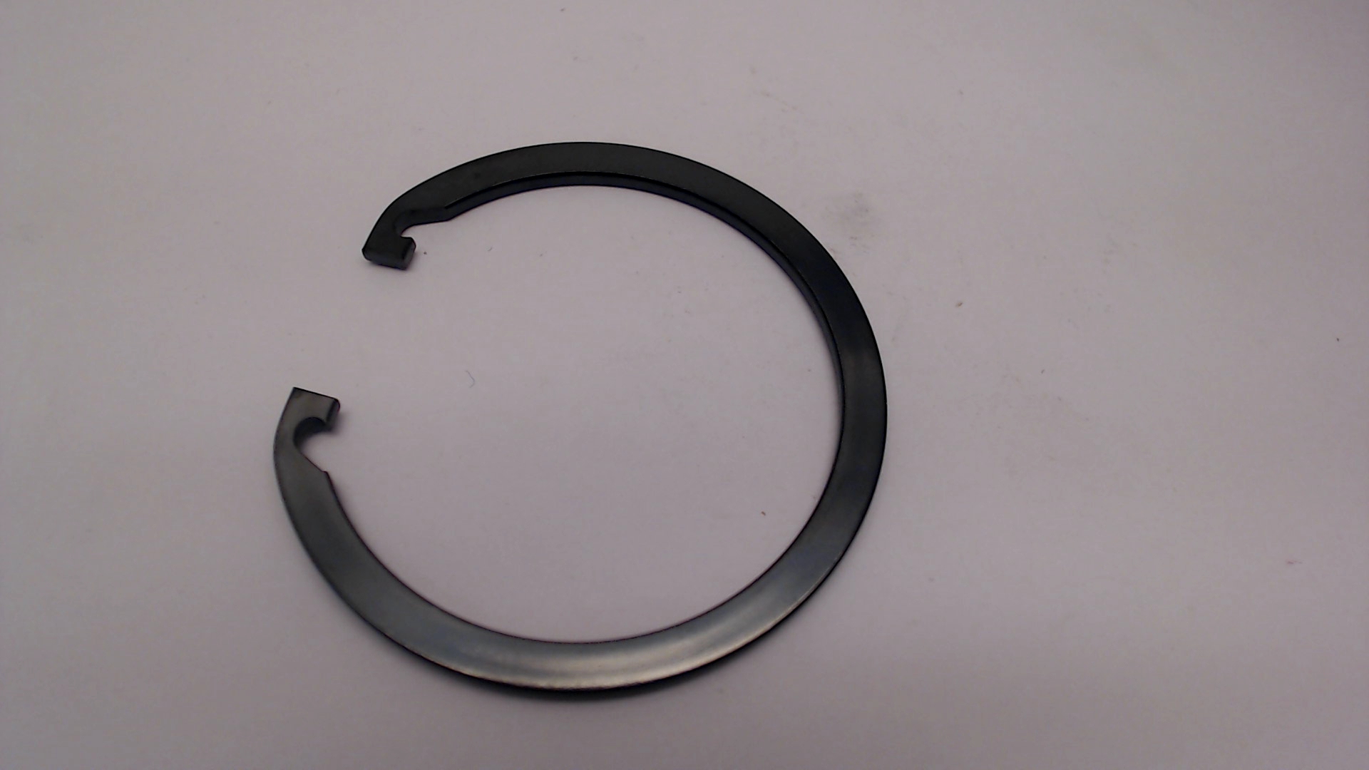 Makita 257960-9 RETAINING RING/INT ROUND R-42