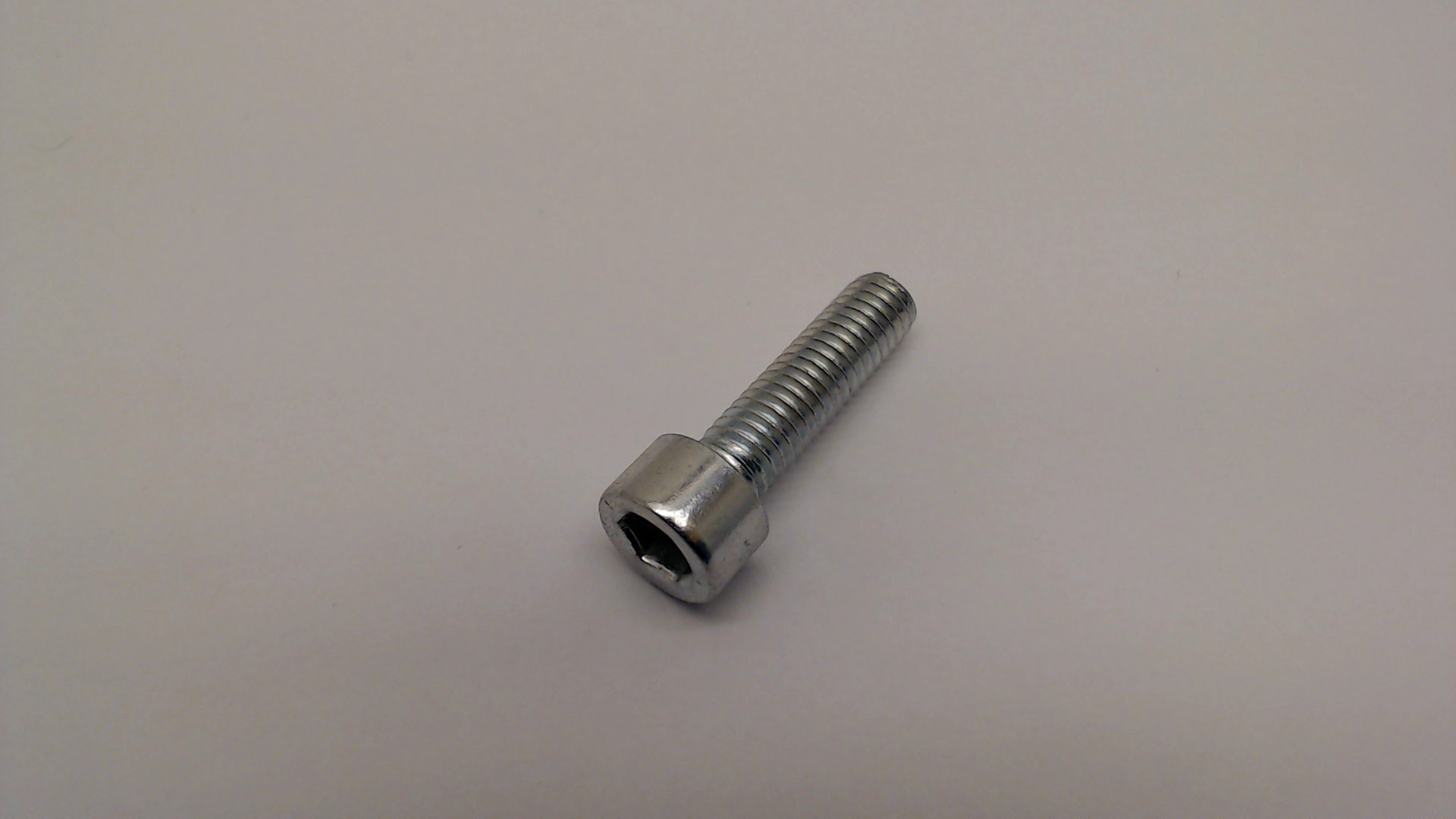 Bosch 2610386933 Hex Socket Head Cap Screw
