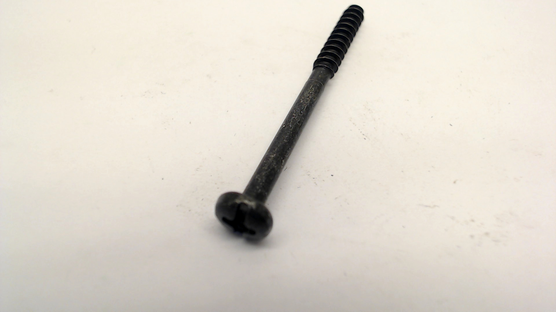 Makita 266091-3 PT SCREW M4X50 HR1830/SMA400