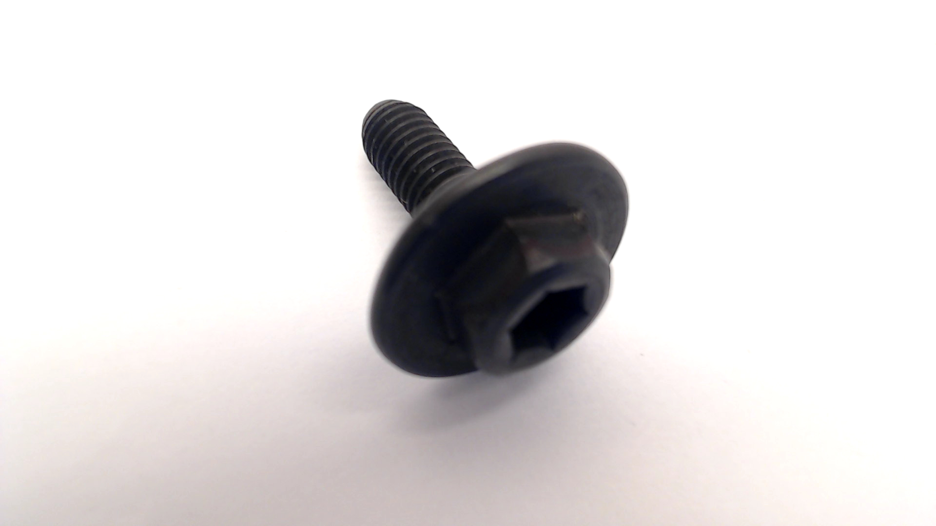 Makita 266458-5 HEX SOCKET HD BOLT M6X18 BHS6