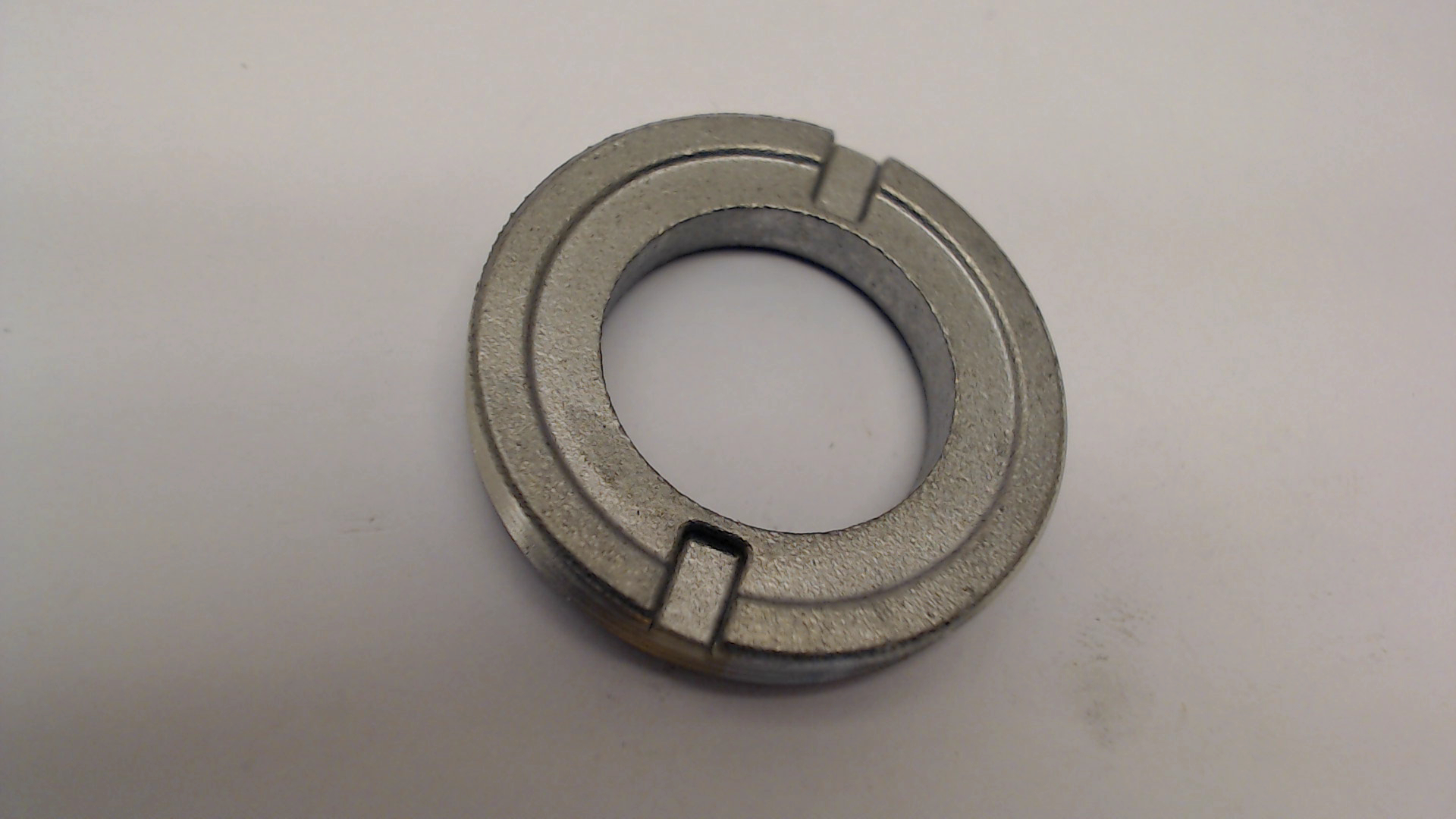 Makita 285841-7 BEARING RETAINER 9564/65CV/DZ