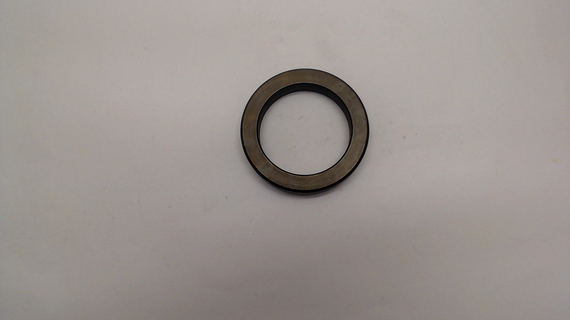 Hitachi 306-343 Ball Holder