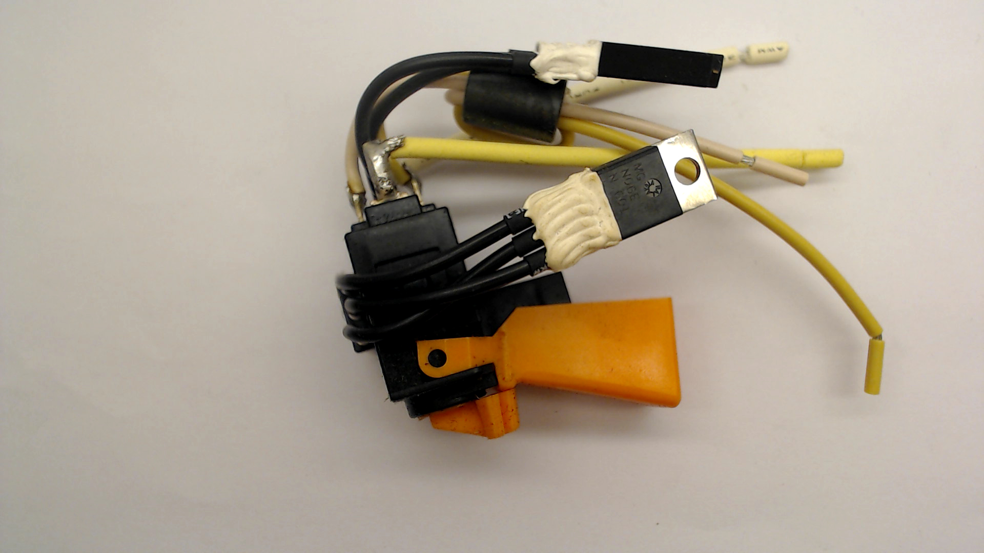 Hitachi 310-795 Switch (1p Solder Type)