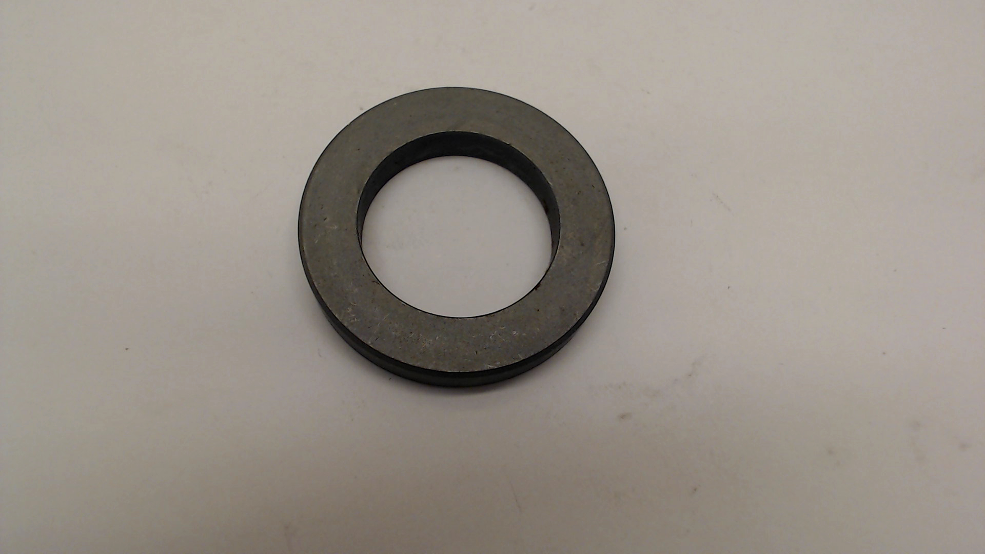 Hitachi 318-030 Ball Holder