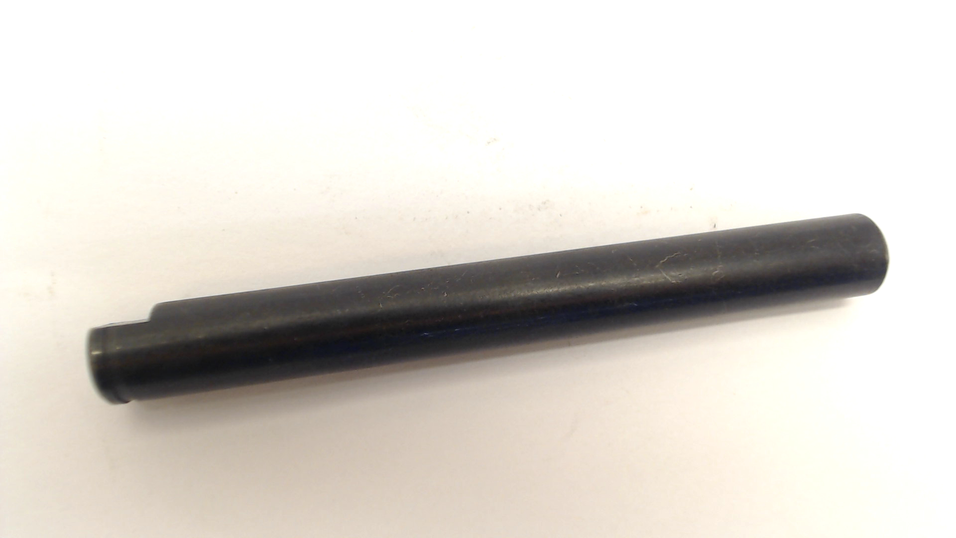 Makita 323776-5 TENSION ROLLER SHAFT 9911