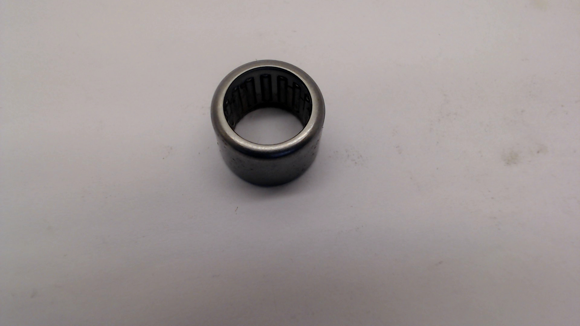 Black & Decker 330004-06 BEARING NEEDLE