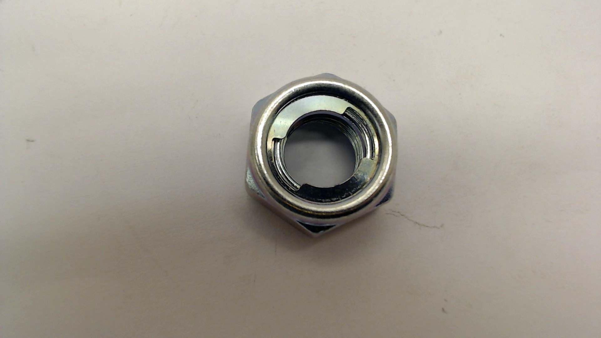 Hitachi 335759 U-NUT (LEFT HAND) M10
