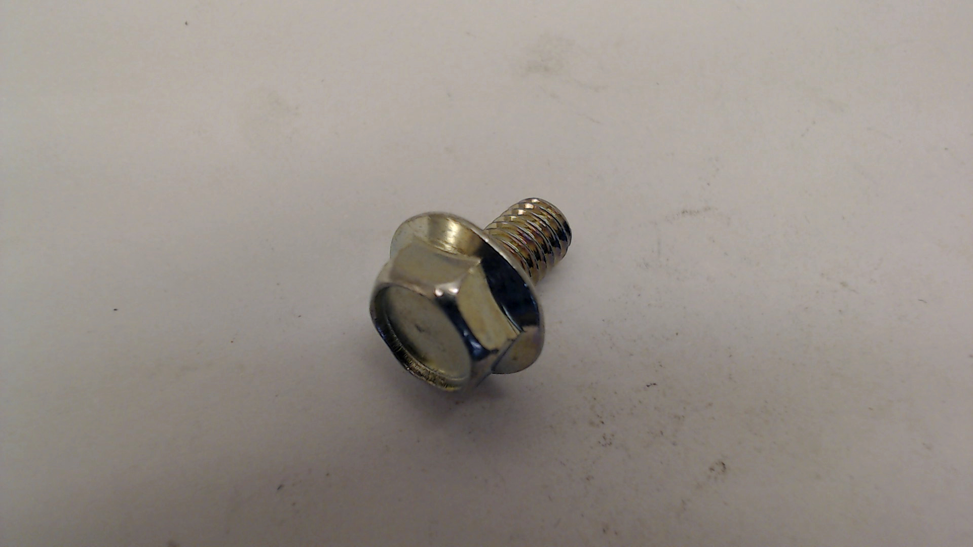 LawnFlite-Pro 335L0610 Flange Bolt