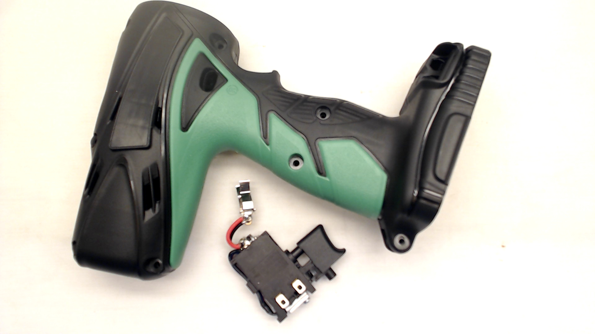 Hitachi 336810 HOUSING. SWITCH SET