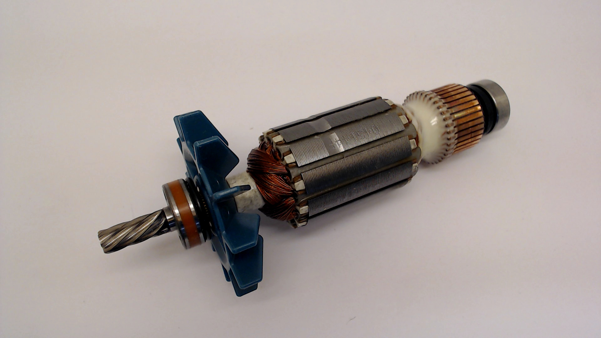 Makita 515144-8 ARMATURE 240V HP2010N