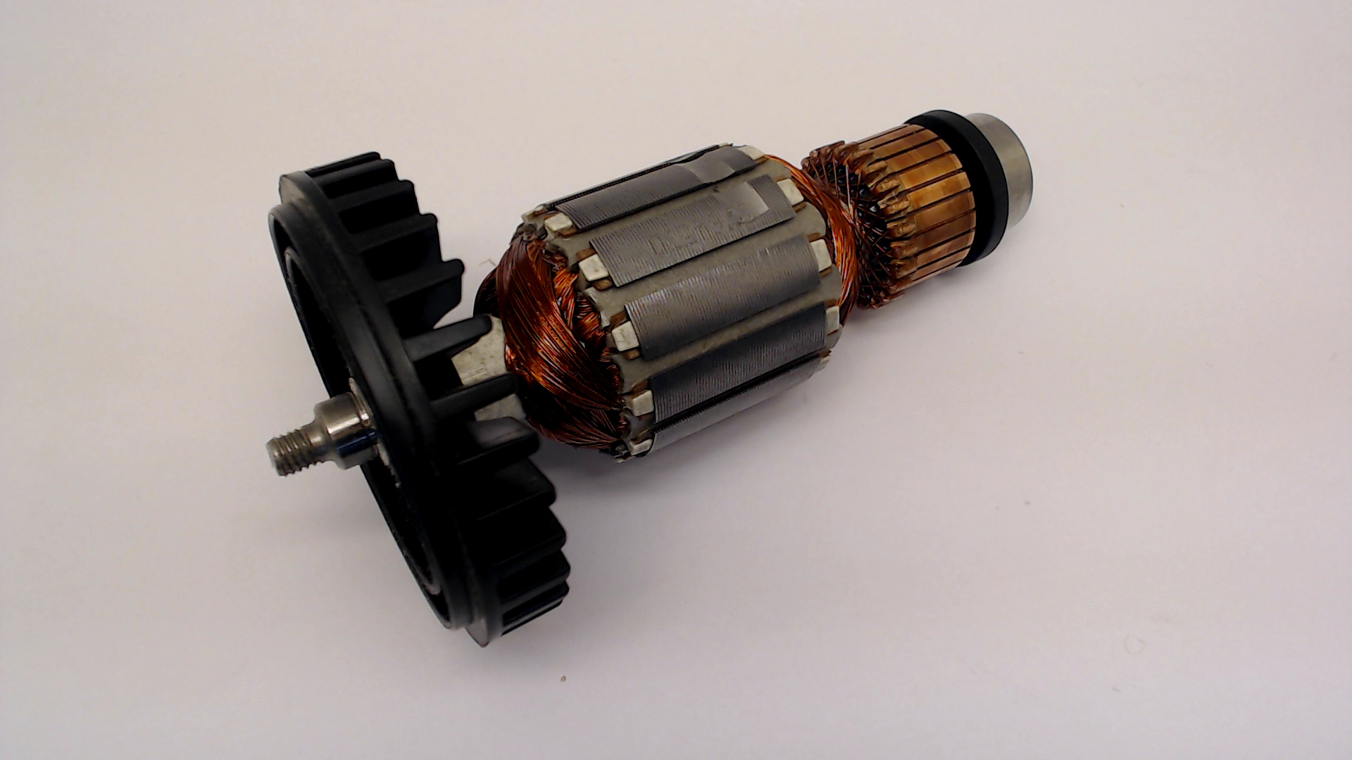Makita 516453-8 ARMATURE ASSY 240V BO6030