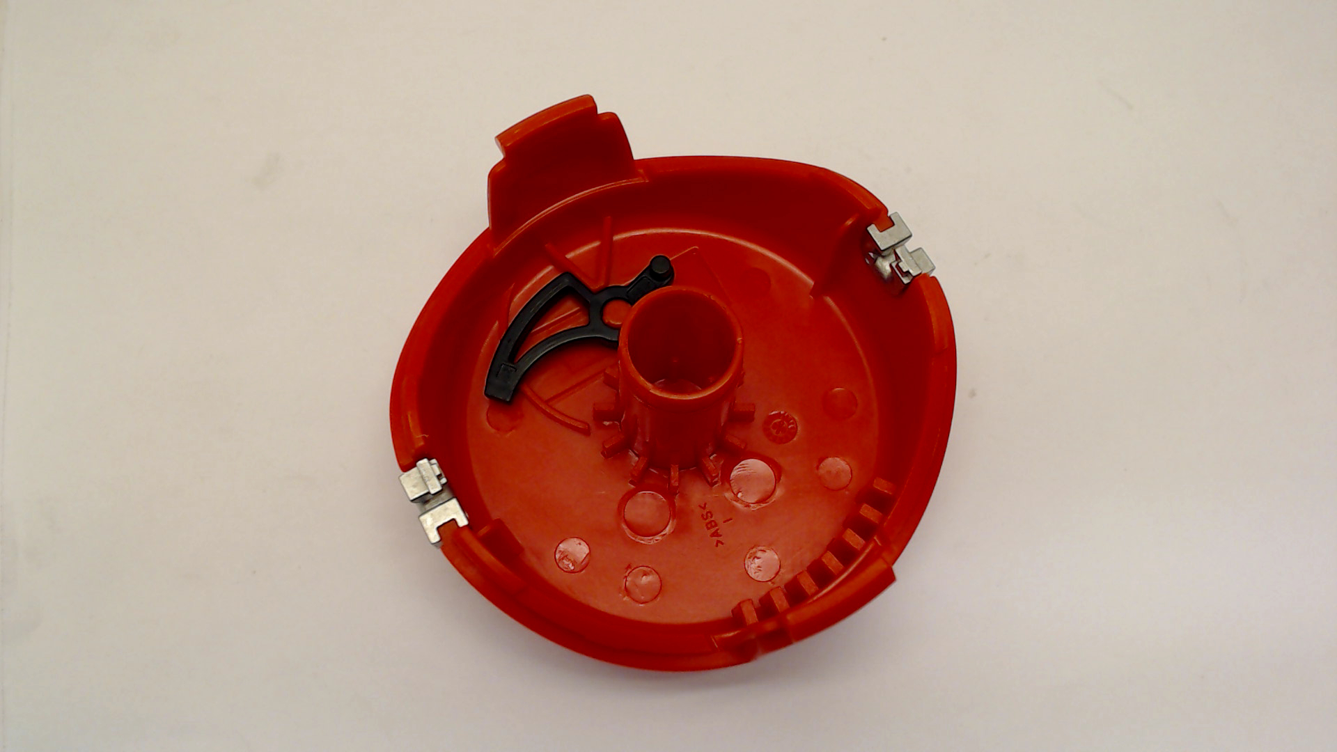 Black & Decker 575648-00 COVER SPOOL