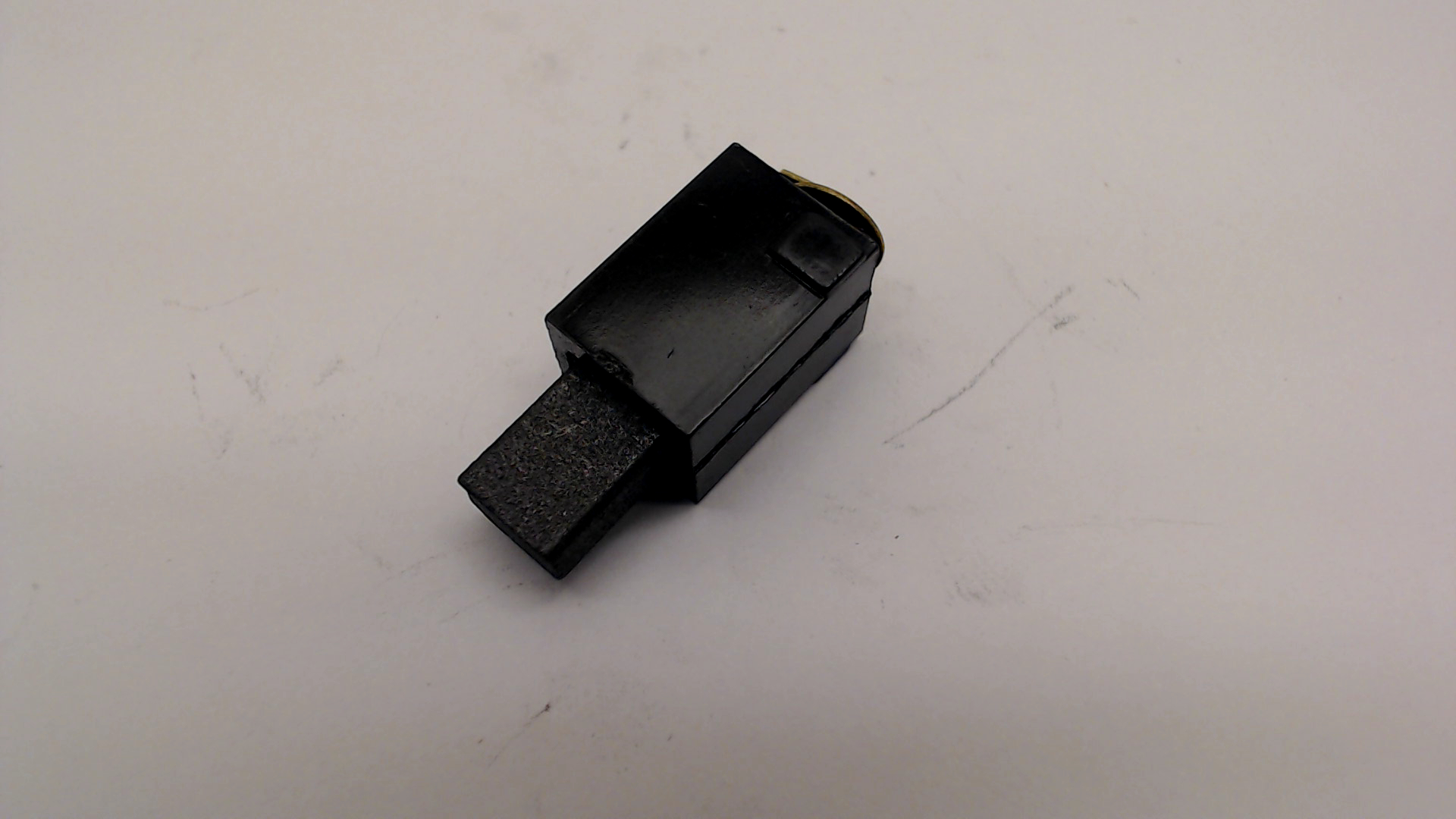 Black & Decker 588563-01 BRUSH & HOLDER SA