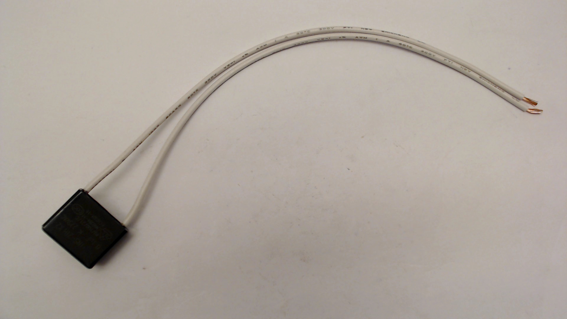 Makita 645105-5 NOISE SUPPRESSOR/CONDENSOR 64