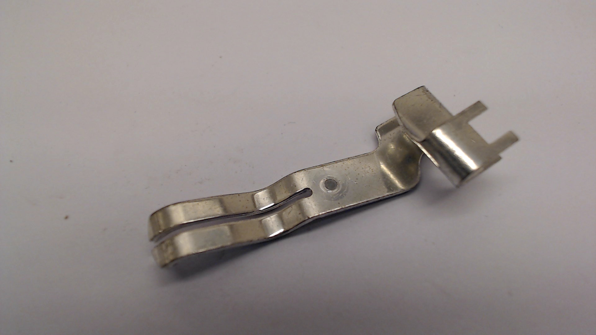 Makita 654254-7 SPRING TERMIANL (-) 6935FD