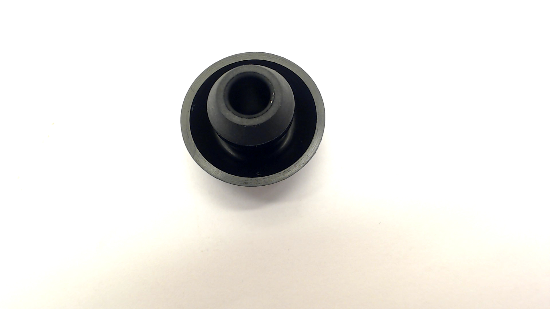 Hitachi 6688156 FUEL PIPE GROMMET