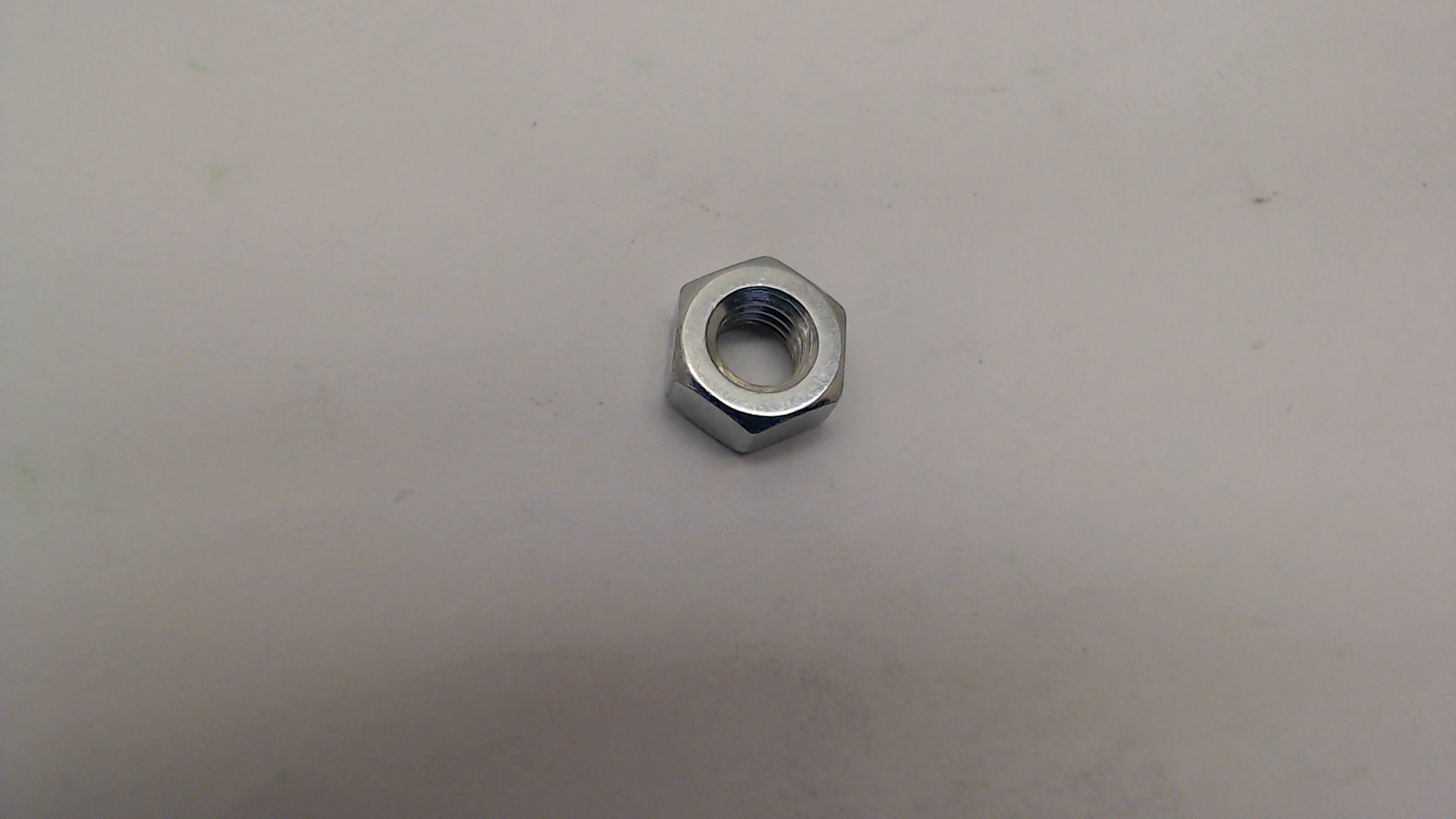 Hitachi 6695175 LOCK NUT 6 UPS-P