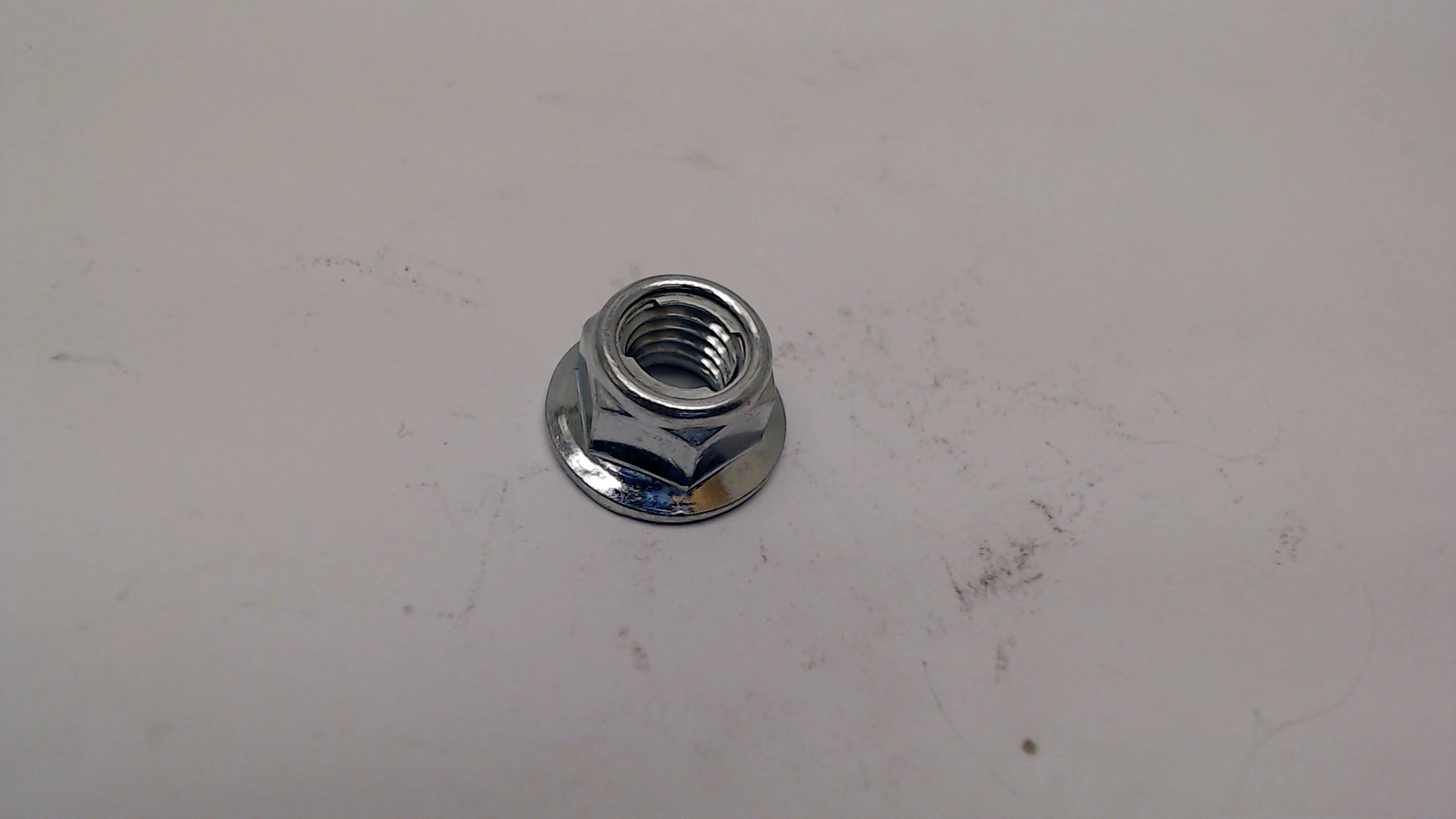Makita 671005028 HEXAGON FLANGE LOCKING NUT P