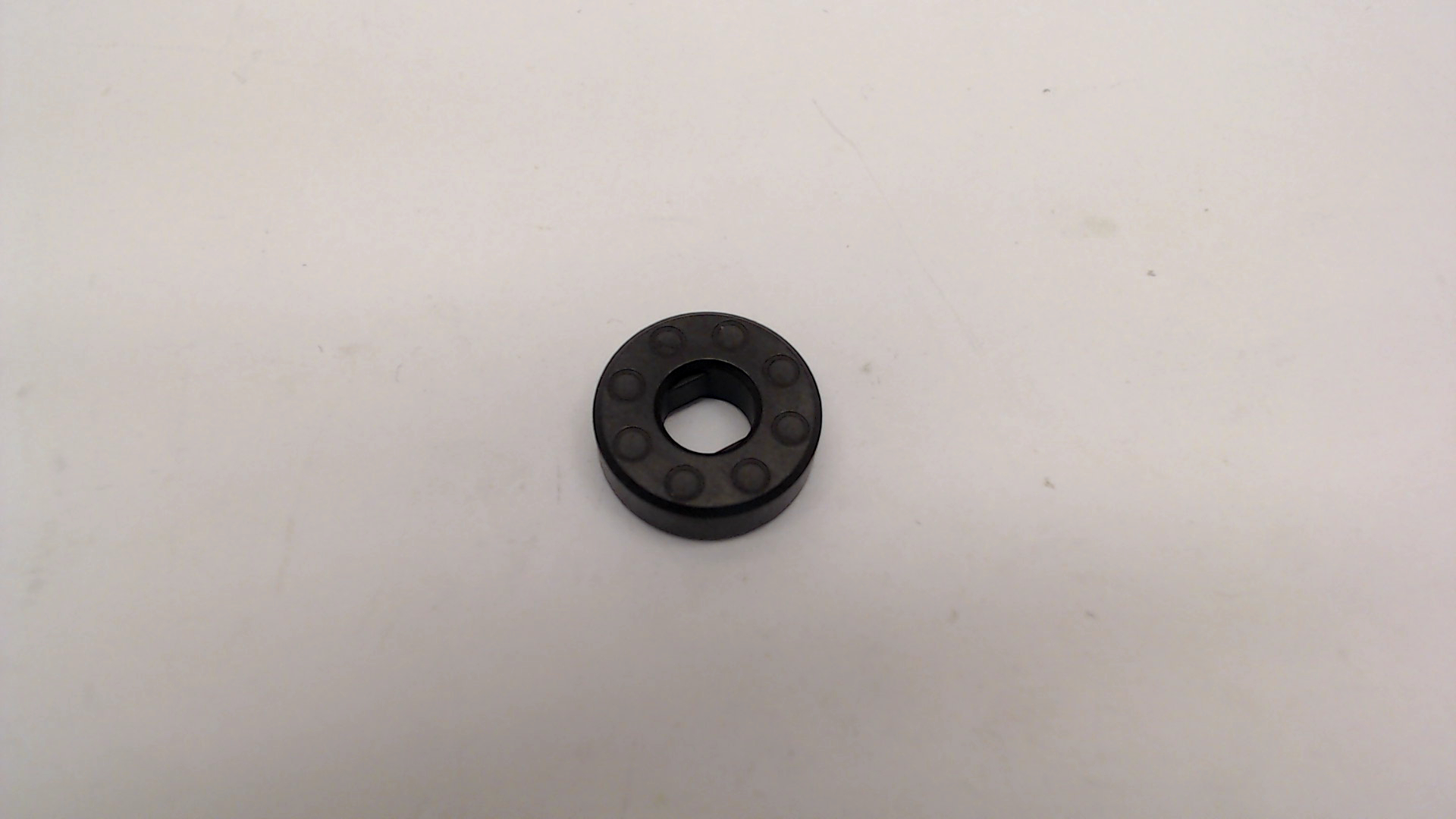Makita 688117-5 MAGNET SLEEVE  GD0801C/GD0811