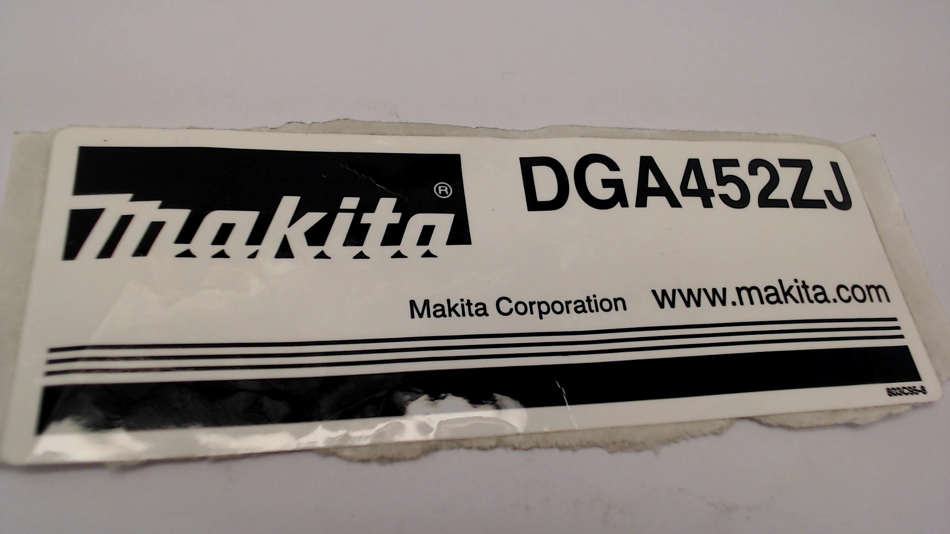 Makita 803C95-8 LABEL/ PLASTIC CASE   DGA452ZJ
