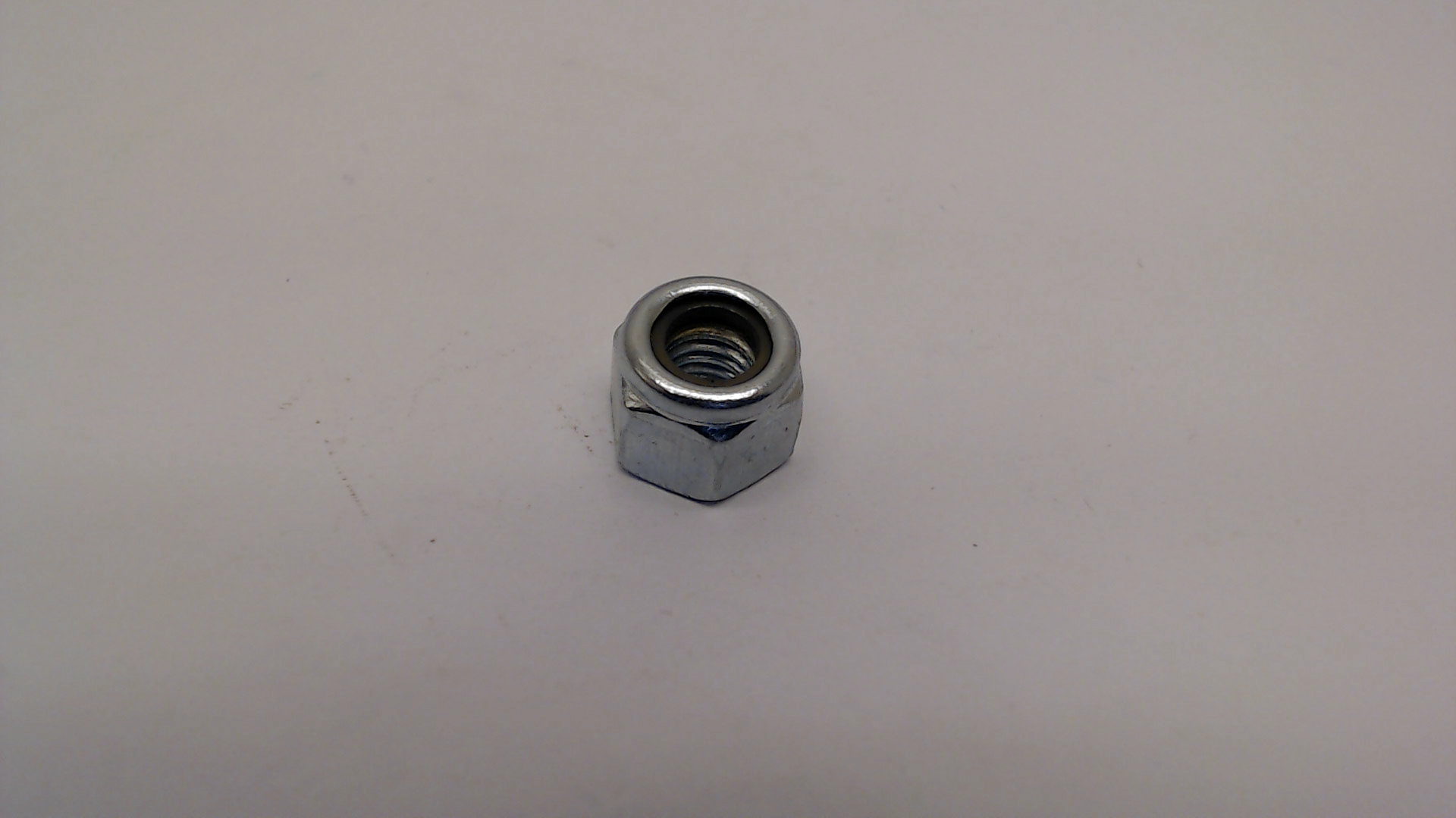 Black & Decker 860092-02 NUT