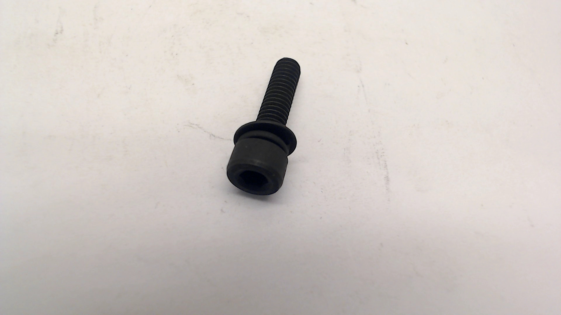 Makita 922128-3 HEX SOCKET BOLT M4X16 EH7500