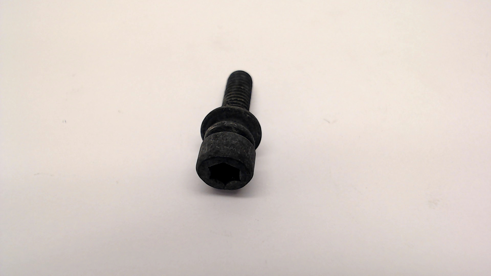 Makita 922228-9 HEX BOLT M5X18 DUR188L