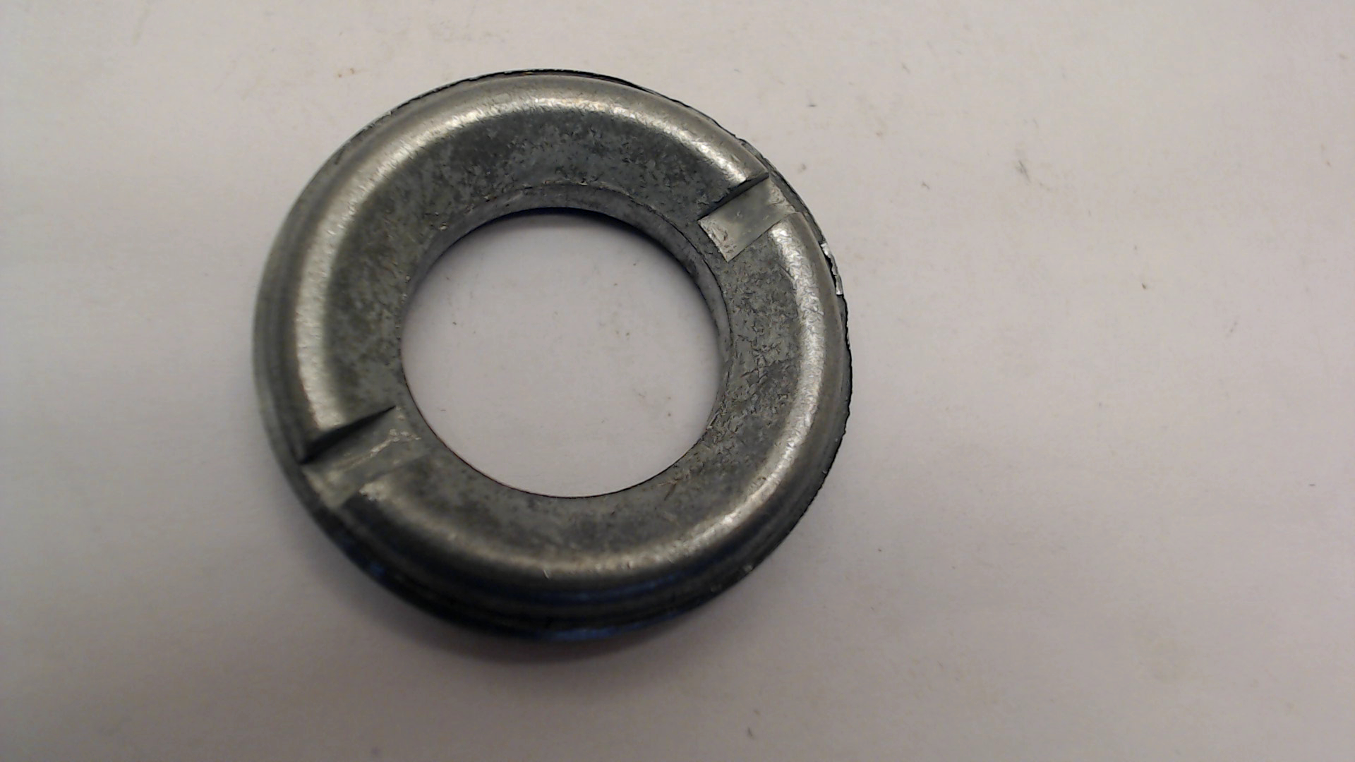 Hitachi 930-214 Bearing Cap