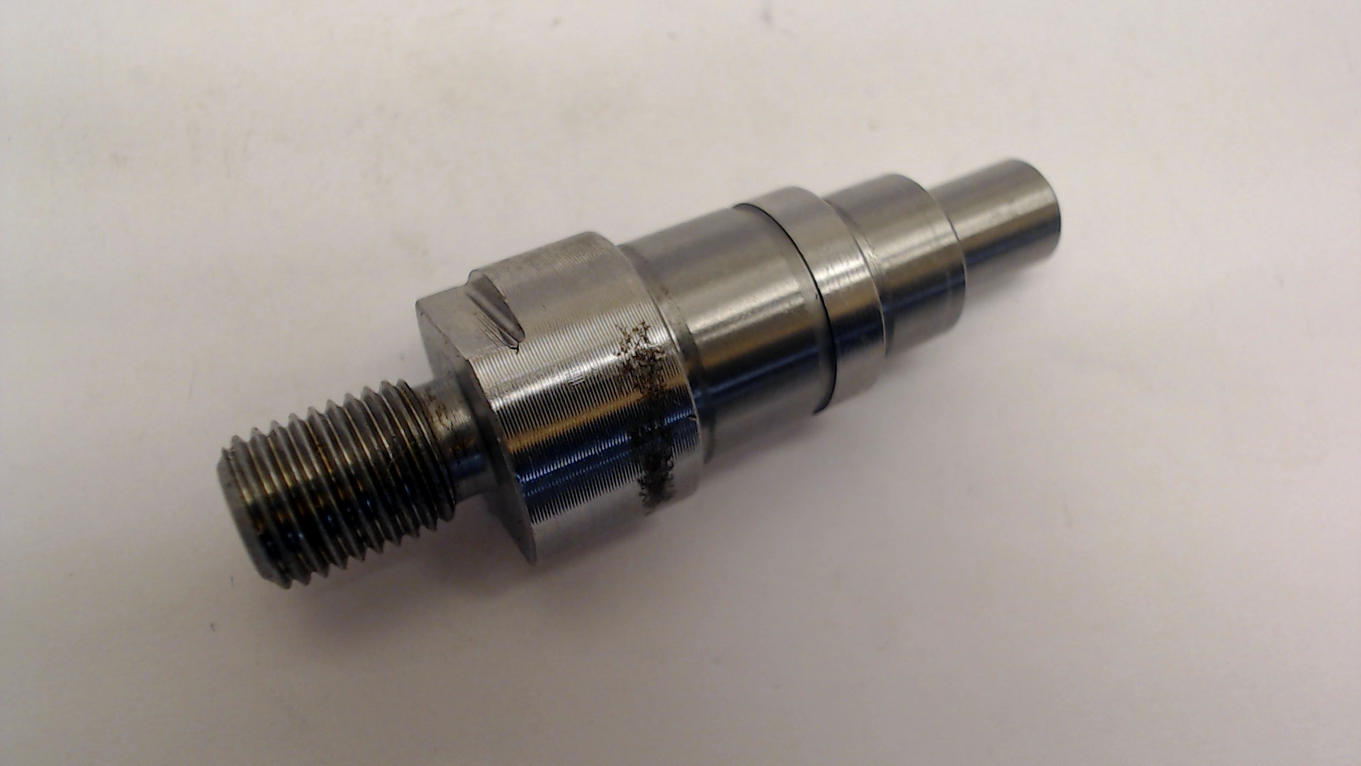 Hitachi 991-883 Spindle