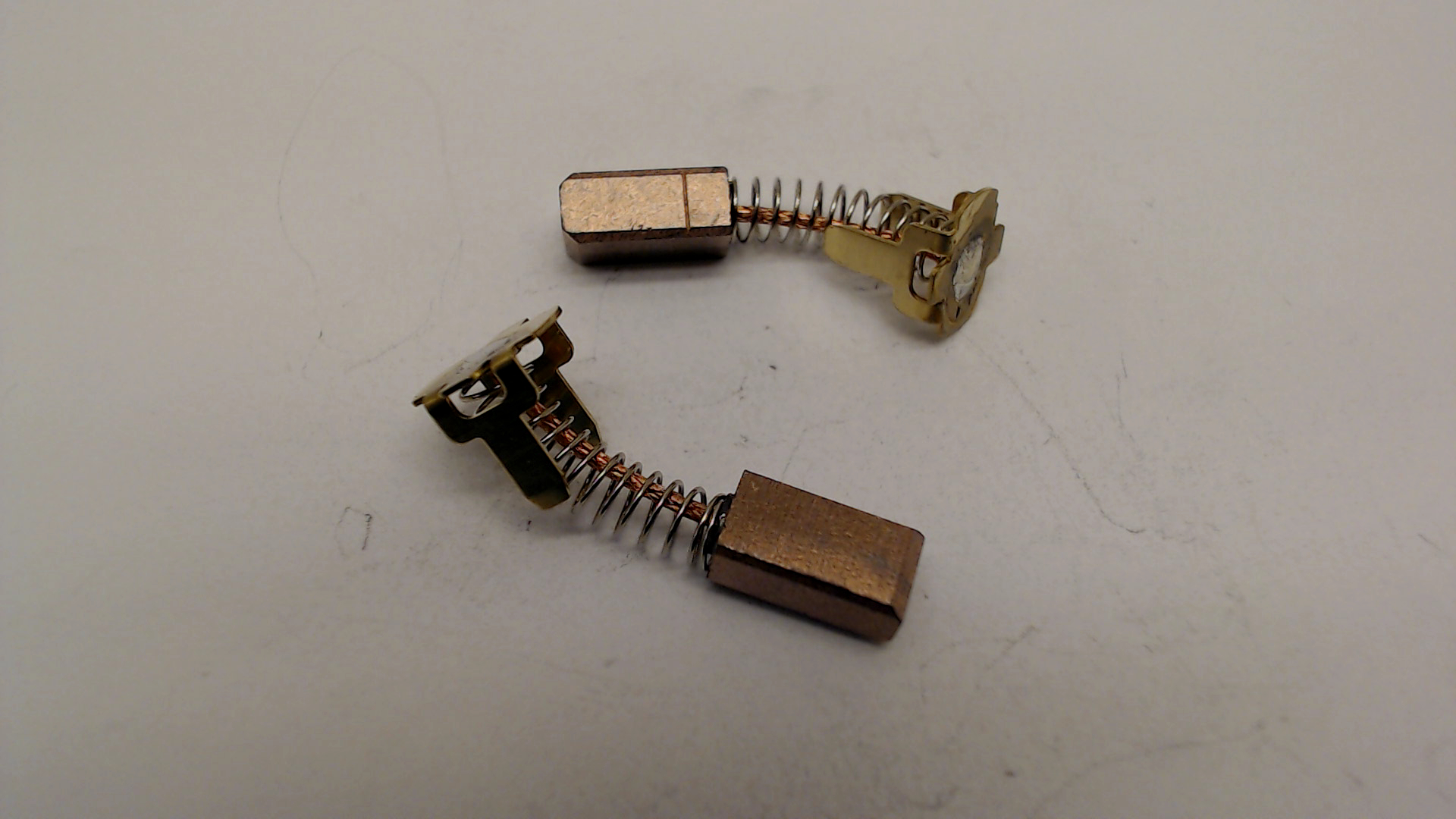 Hitachi 999101 CARBON BRUSH 5X6X11.5 (1 PAIR)