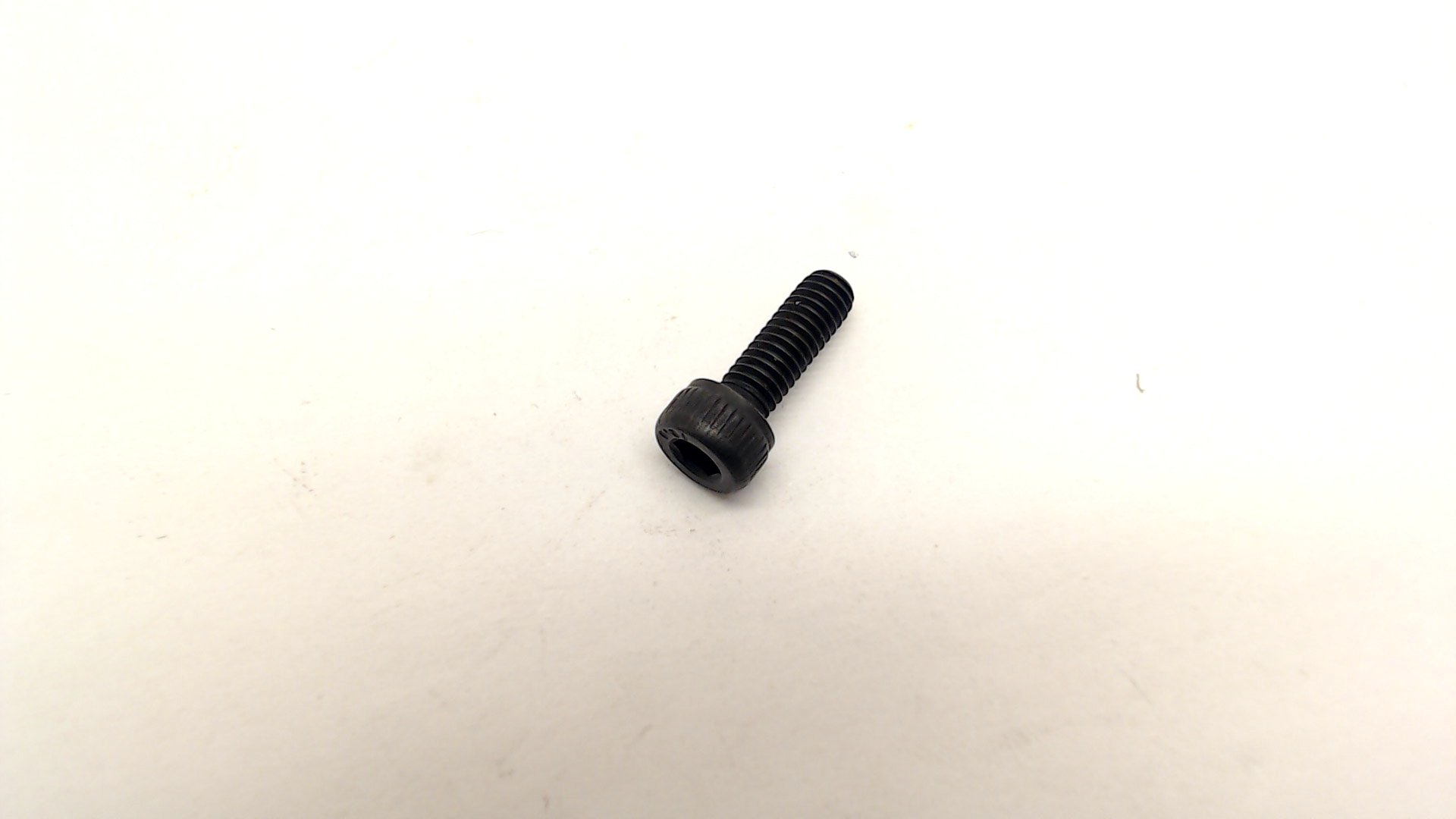 Makita A200-23 *SCREW 4-12 AT638