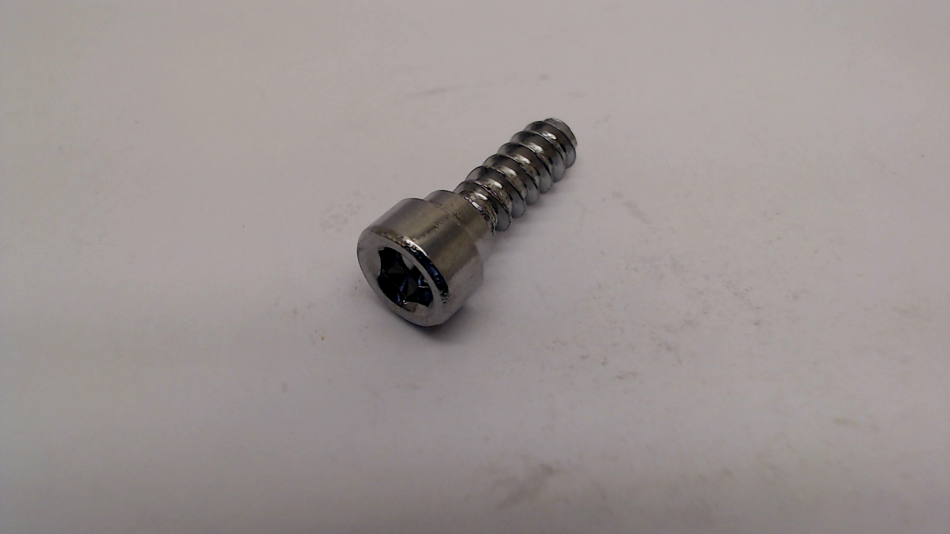 Makita SE09176166 HEX SCREW M6X16 DMR102/BMR101